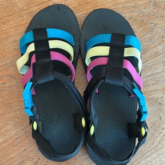 Teva Original Dorado Strappy Sports Sandals - Picture 5 of 7